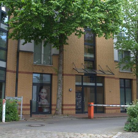 Bliss Place - Serviced Apartment - Arbeitsplatz, Zentral, Kueche, Waschmaschine, Smarttv Magdeburgo Esterno foto